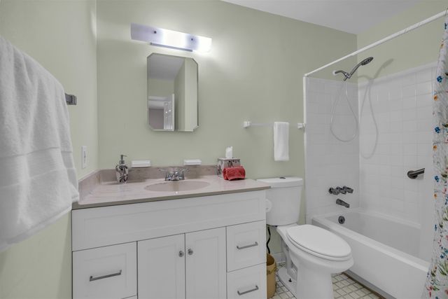 184 Buckstone Lane, Spartanburg, SC 29307