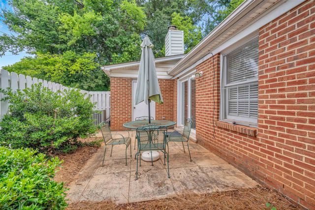 184 Buckstone Lane, Spartanburg, SC 29307