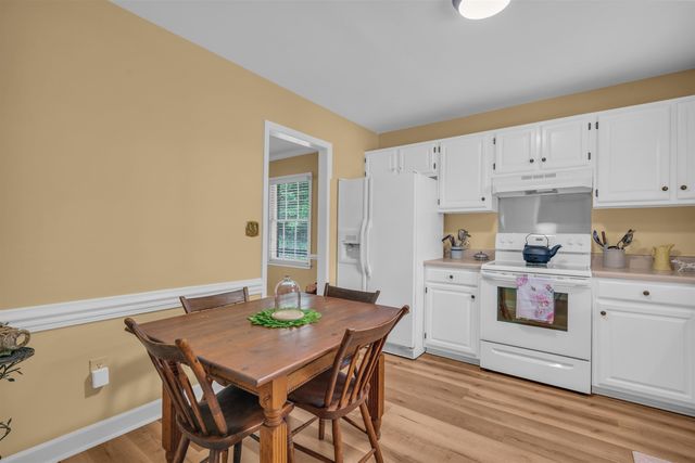 184 Buckstone Lane, Spartanburg, SC 29307