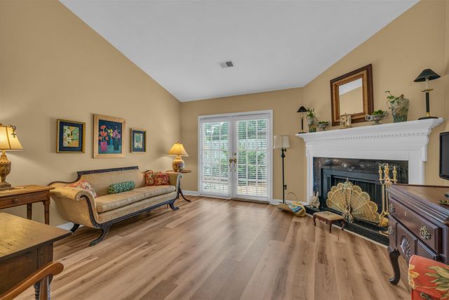 184 Buckstone Lane, Spartanburg, SC 29307