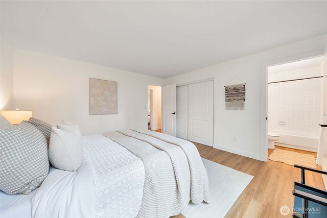 953 Field Avenue NE, Renton, WA 98059