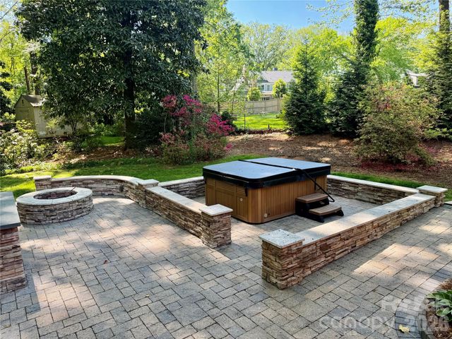 6168 Page Court, Charlotte, NC 28270