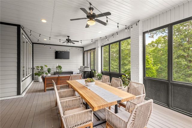 1502 Gentilly Court, Centerton, AR 72719