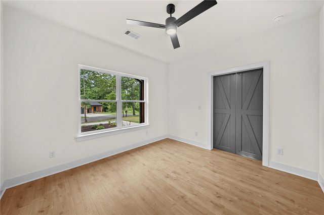 2 McGaugh Place, Bella Vista, AR 72714