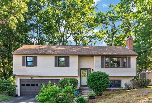 21 Hazel Avenue, Nashua, NH 03062
