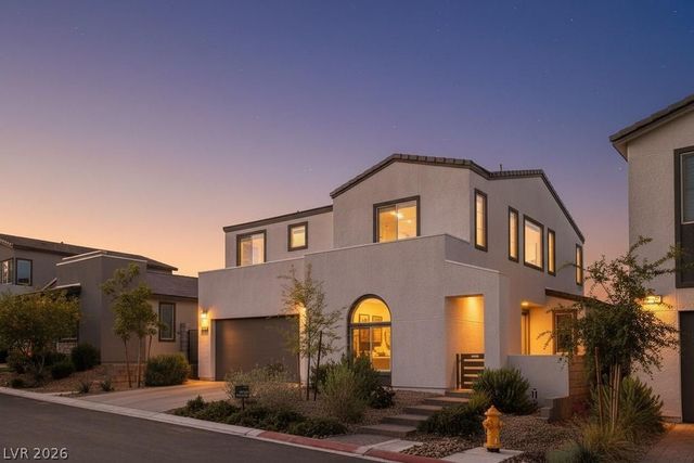 10255 Vonbulin Avenue, Las Vegas, NV 89166