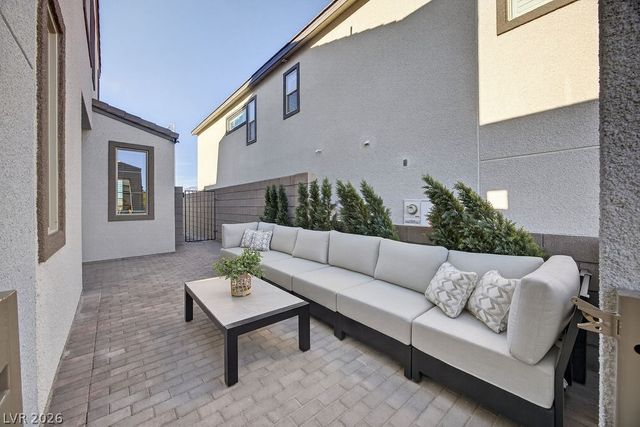 10255 Vonbulin Avenue, Las Vegas, NV 89166