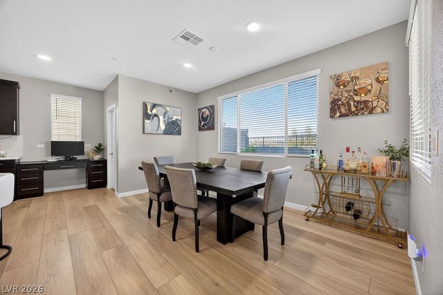 10255 Vonbulin Avenue, Las Vegas, NV 89166