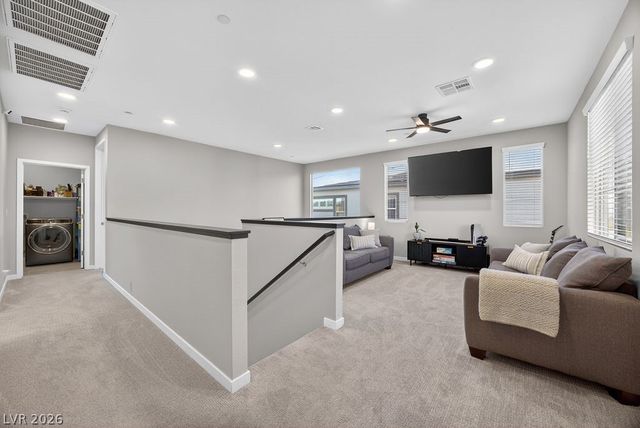 10255 Vonbulin Avenue, Las Vegas, NV 89166