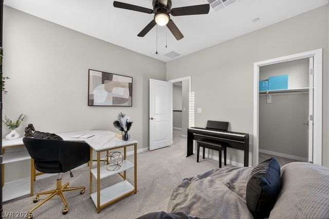 10255 Vonbulin Avenue, Las Vegas, NV 89166