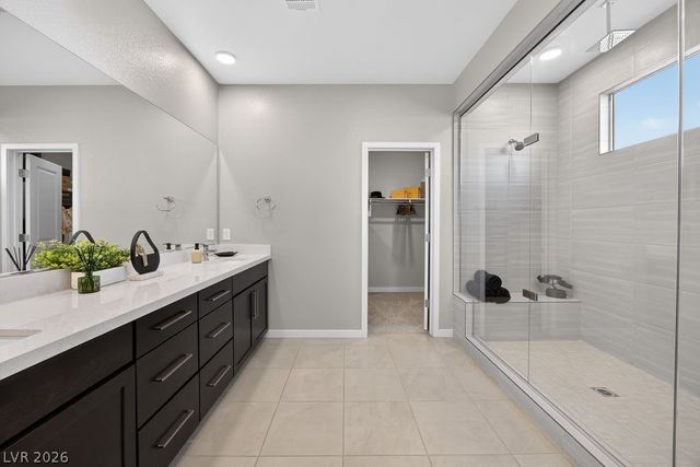 10255 Vonbulin Avenue, Las Vegas, NV 89166