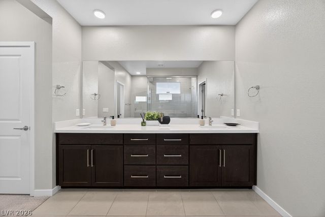 10255 Vonbulin Avenue, Las Vegas, NV 89166