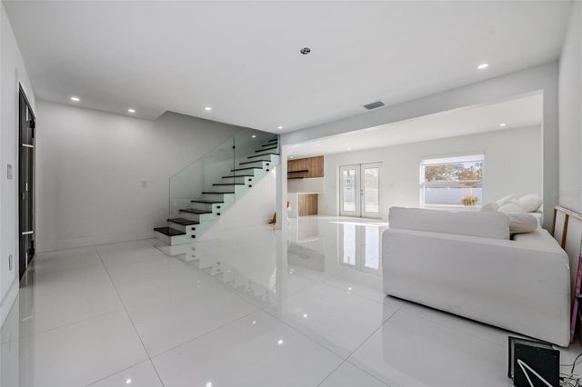 16107 PEBBLEBROOK DRIVE, Tampa, FL 33624