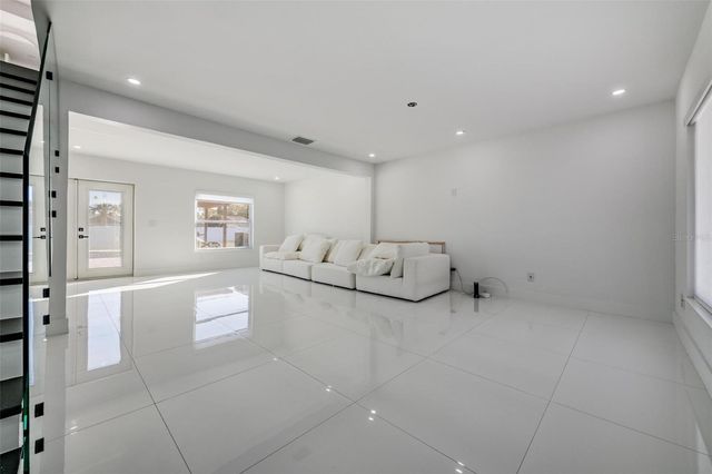 16107 PEBBLEBROOK DRIVE, Tampa, FL 33624