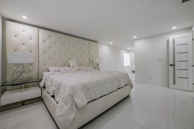 16107 PEBBLEBROOK DRIVE, Tampa, FL 33624