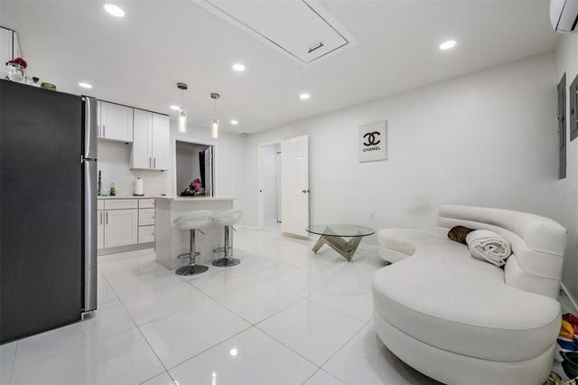 16107 PEBBLEBROOK DRIVE, Tampa, FL 33624