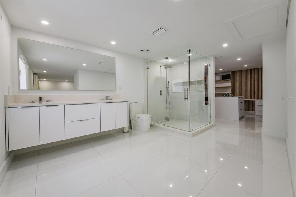 Image 21 of property listing at 16107 PEBBLEBROOK DRIVE, Tampa, FL 33624