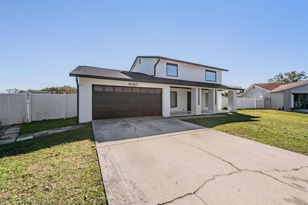 Image 43 of property listing at 16107 PEBBLEBROOK DRIVE, Tampa, FL 33624