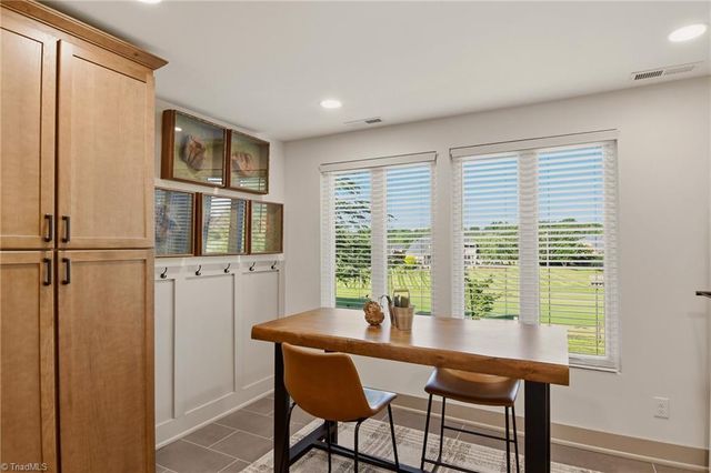 210 Spyglass Drive, Advance, NC 27006