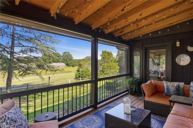 210 Spyglass Drive, Advance, NC 27006