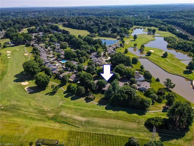 210 Spyglass Drive, Advance, NC 27006