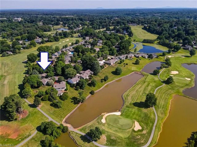 210 Spyglass Drive, Advance, NC 27006