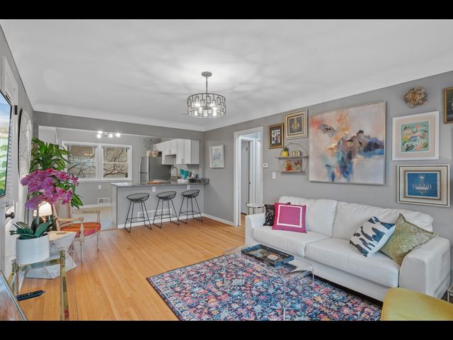 248 Ruth Street N, Saint Paul, MN 55119
