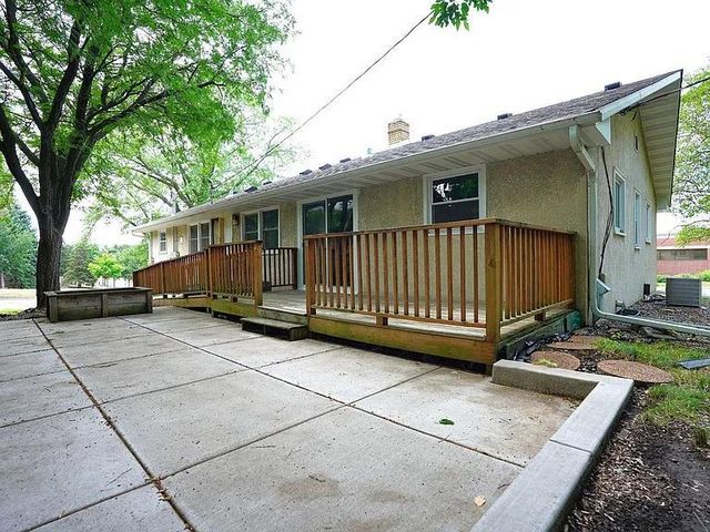 248 Ruth Street N, Saint Paul, MN 55119