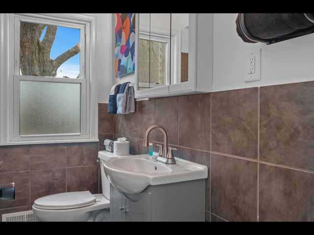 248 Ruth Street N, Saint Paul, MN 55119