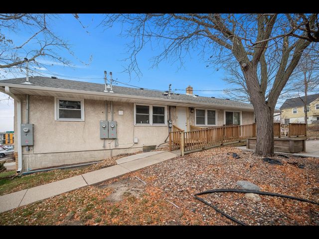 248 Ruth Street N, Saint Paul, MN 55119