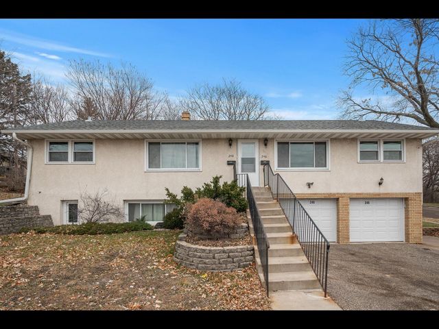 248 Ruth Street N, Saint Paul, MN 55119