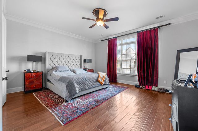 1655 Noah Ln, Gallatin, TN 37066