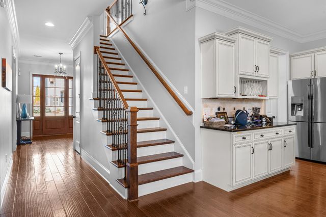 1655 Noah Ln, Gallatin, TN 37066