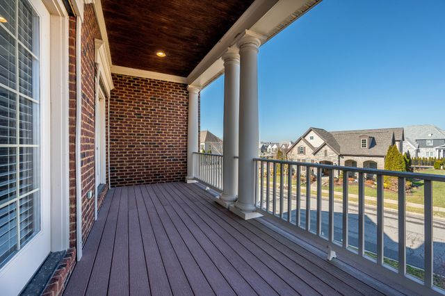 1655 Noah Ln, Gallatin, TN 37066