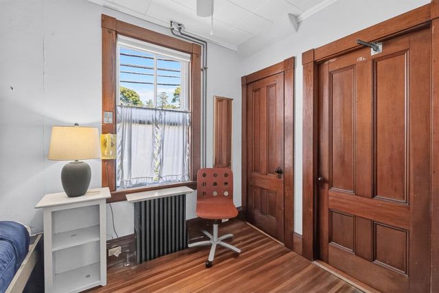 62 School Street, Woods Hole, MA 02543
