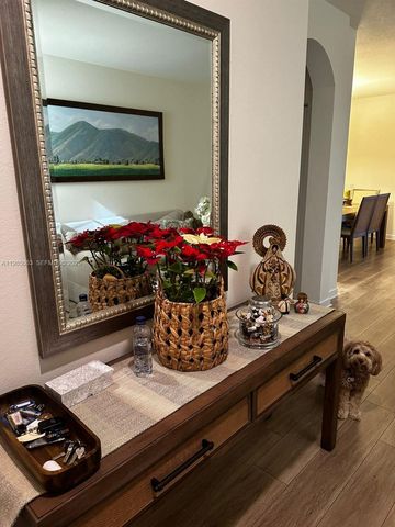 3397 W 94th Ter, Hialeah, FL 33018