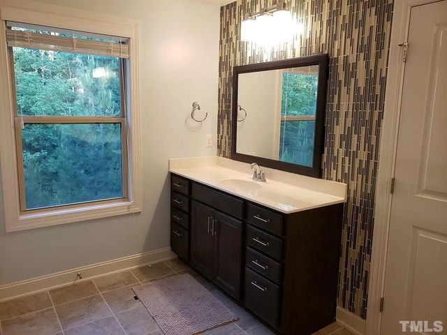 419 Alamosa Place, Cary, NC 27519