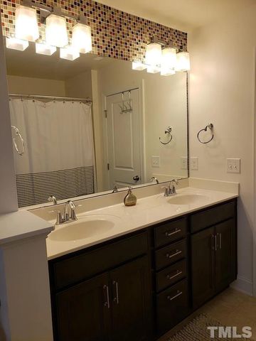 419 Alamosa Place, Cary, NC 27519