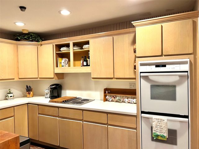 5610 Woodway Drive, Houston, TX 77056