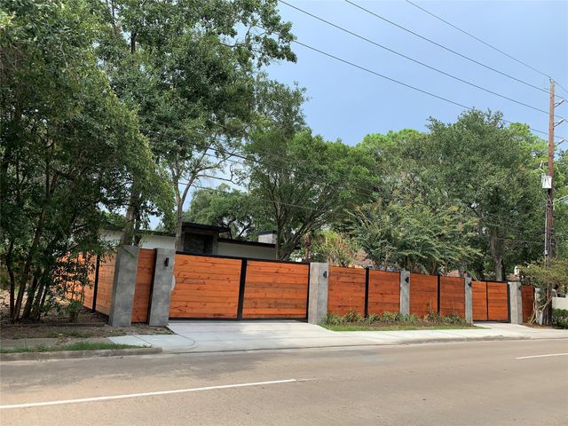 5610 Woodway Drive, Houston, TX 77056