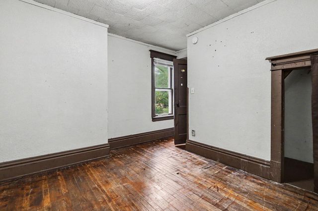 2332 Sanford Street, Muskegon Heights City, MI 49444