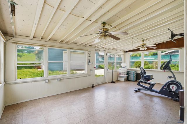 4719 WINDSOR DR, Rapid City, SD 57702
