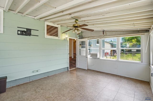 4719 WINDSOR DR, Rapid City, SD 57702