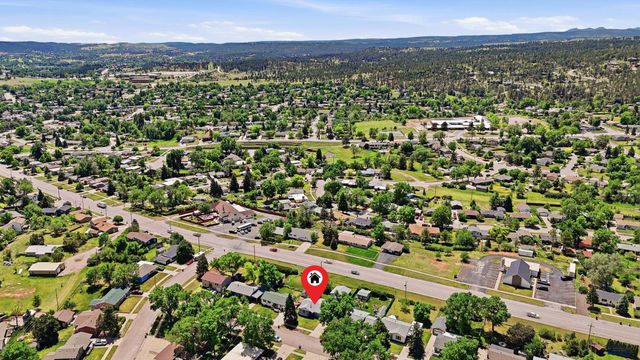 4719 WINDSOR DR, Rapid City, SD 57702