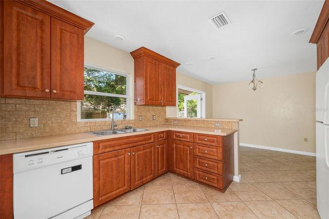 26443 SW 3RD PLACE, Newberry, FL 32669