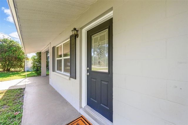 26443 SW 3RD PLACE, Newberry, FL 32669
