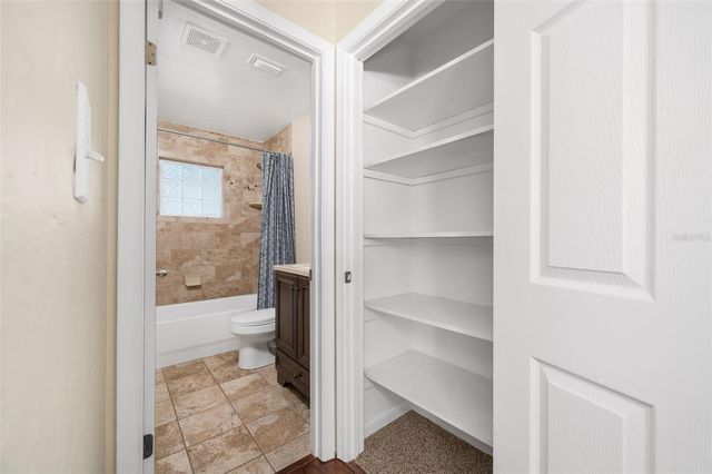 26443 SW 3RD PLACE, Newberry, FL 32669
