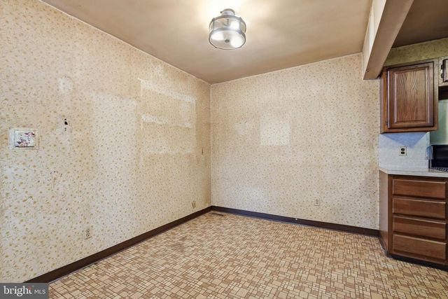 125 ASHURST LN, Mount Holly, NJ 08060