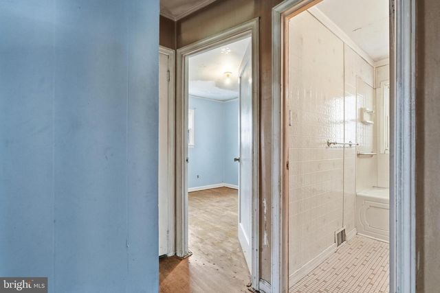 125 ASHURST LN, Mount Holly, NJ 08060