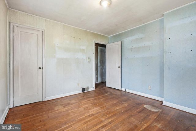 125 ASHURST LN, Mount Holly, NJ 08060
